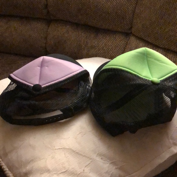 Hats from a Hawai’i - Picture 2 of 5